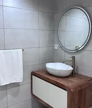 La Maison De Vaira Et Marius Semesterbostad *